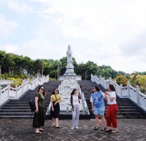 Paket Tour Keluarga Belitung 4D3N